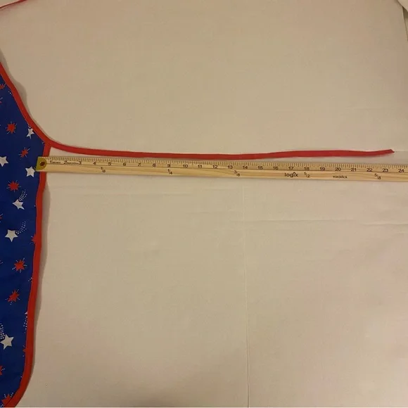 Set of 2 Patriotic Aprons with Hallmark Star Print Gift Bag - Picture 9 of 16